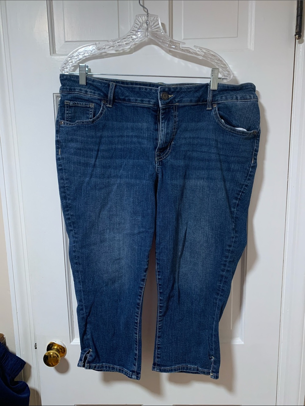 Maurice’s jean stretch capri